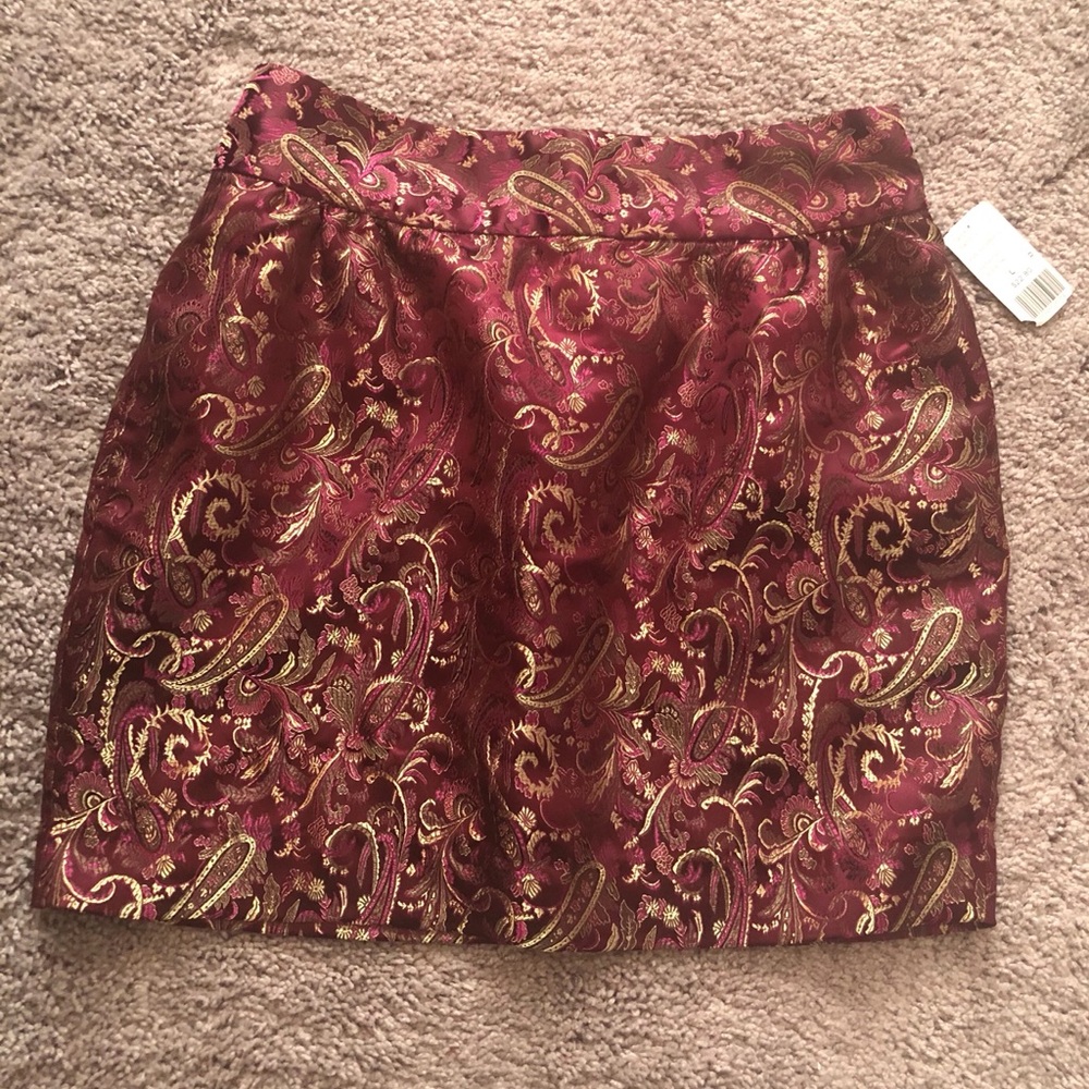 New Juniors Forever 21 Mini Skirt- L
